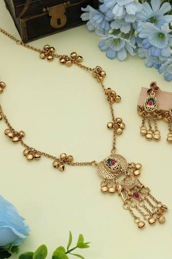 Rani & green color matte gold necklace set