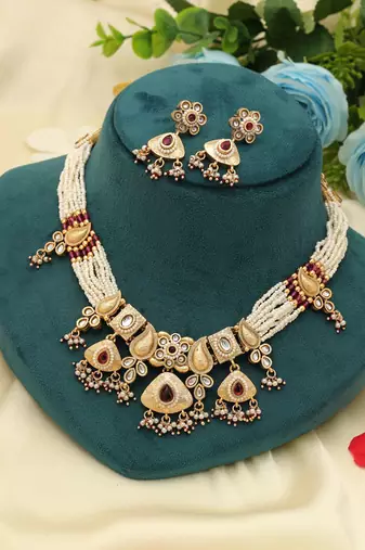 Rani color matte gold necklace set