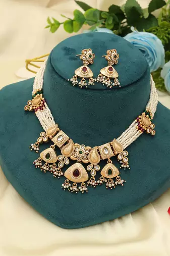 Rani & green color matte gold necklace set