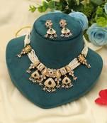 green beaded matte gold kundan necklace set