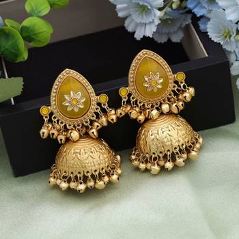 mustard stone gold plated kashmiri jhumka earrings 1