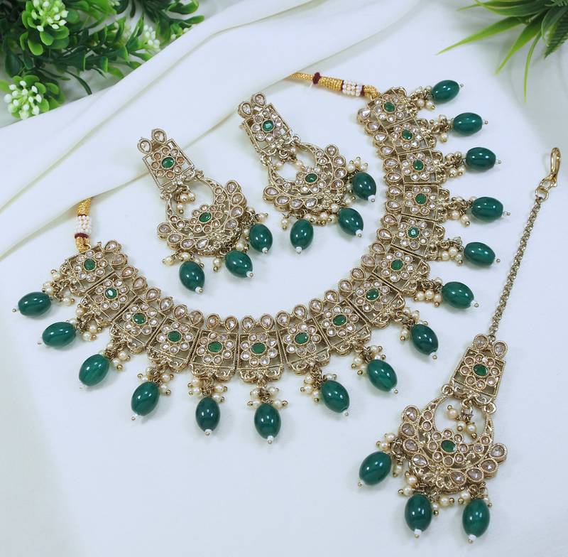 beautiful green antique gold plated ad/zircon work polki necklace jewelry set with maangtika