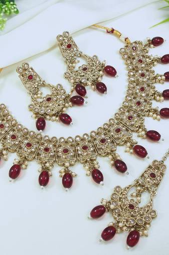 beautiful maroon antique gold plated ad/zircon work polki necklace jewelry set with maangtika
