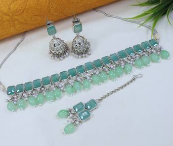 beautiful mint green rhodium plated ad/zircon work polki necklace jewelry set with maangtika 2