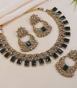 stunning green antique gold plated ad/zircon work polki necklace jewelry set with maangtika