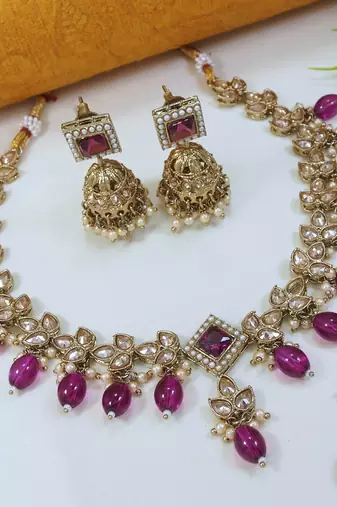 marvelous wine color mehendi gold plated ad/zircon work polki necklace jewelry set with maangtika