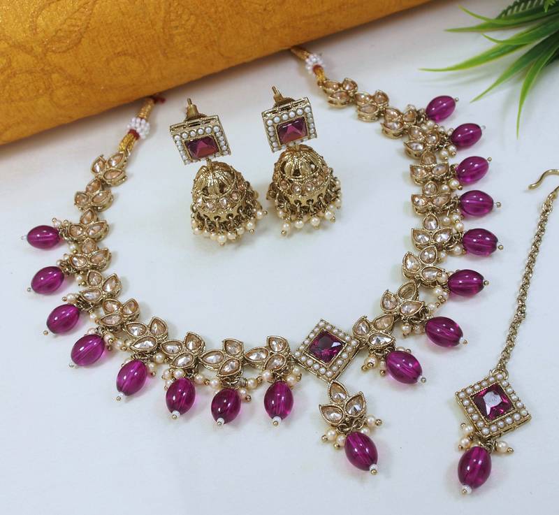 marvelous wine color mehendi gold plated ad/zircon work polki necklace jewelry set with maangtika