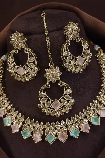 beautiful multicolor antique gold plated ad/zircon work polki necklace jewelry set with maangtika