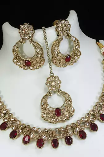 beautiful maroon antique gold plated ad/zircon work polki necklace jewelry set with maangtika