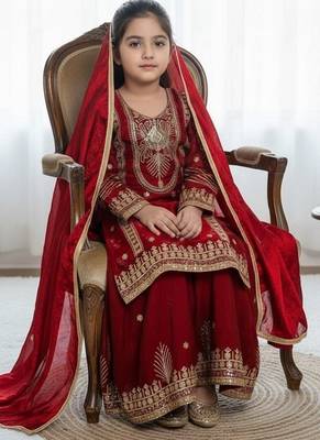 Red embroidered sequence work fendy silk kids kurta set 2