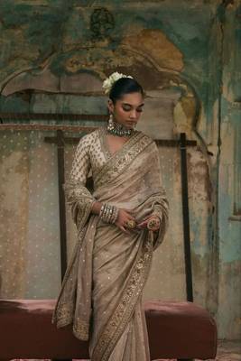 gold sequins embroidered silk saree 2