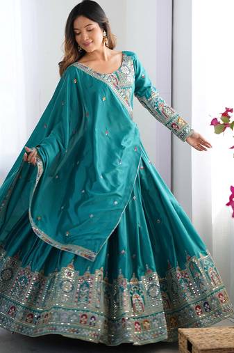 Womens's Chinnon Traditional Motiff Semi-Stitched Lehenga Choli With Dupatta Set
