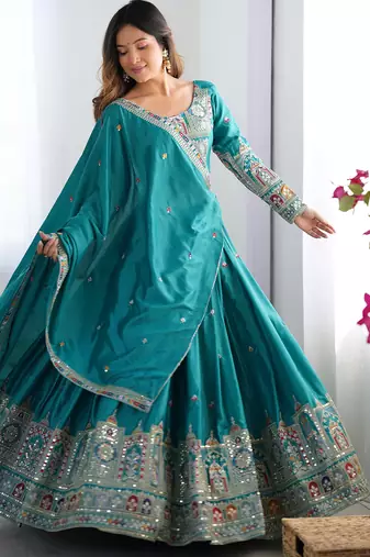 Womens's Chinnon Traditional Motiff Semi-Stitched Lehenga Choli With Dupatta Set