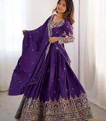Womens's Chinnon Traditional Motiff Semi-Stitched Lehenga Choli With Dupatta Set
