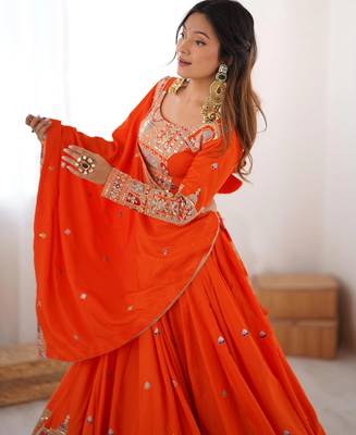 Womens's Chinnon Traditional Motiff Semi-Stitched Lehenga Choli With Dupatta Set 3