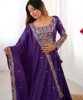 Womens's Chinnon Traditional Motiff Semi-Stitched Lehenga Choli With Dupatta Set 4