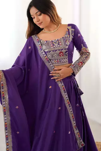 Womens's Chinnon Traditional Motiff Semi-Stitched Lehenga Choli With Dupatta Set