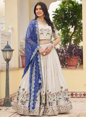 Womens's Chinnon Traditional Motiff Semi-Stitched Lehenga Choli With Bandhani Dupatta Set 2