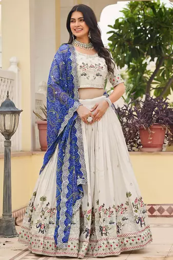 Womens's Chinnon Traditional Motiff Semi-Stitched Lehenga Choli With Bandhani Dupatta Set