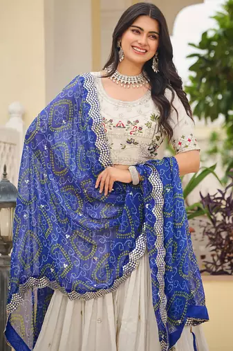 Womens's Chinnon Traditional Motiff Semi-Stitched Lehenga Choli With Bandhani Dupatta Set