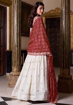 Womens's Chinnon Traditional Motiff Semi-Stitched Lehenga Choli With Bandhani Dupatta Set 2