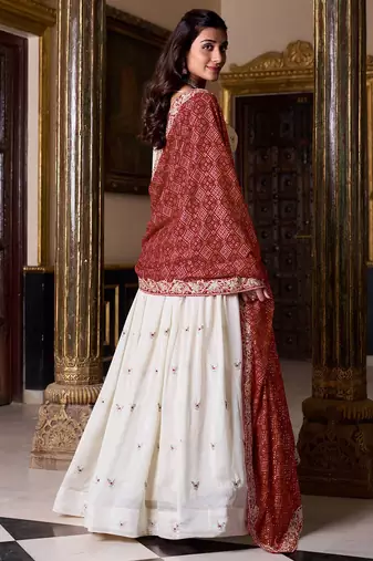 Womens's Chinnon Traditional Motiff Semi-Stitched Lehenga Choli With Bandhani Dupatta Set