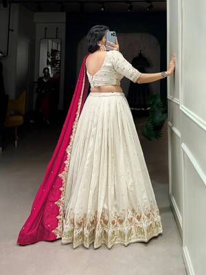Womens's Chinnon Traditional Motiff Semi-Stitched Lehenga Choli With Dupatta Set 3