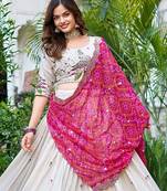Womens's Chinnon Traditional Motiff Semi-Stitched Lehenga Choli With Bandhani Dupatta Set