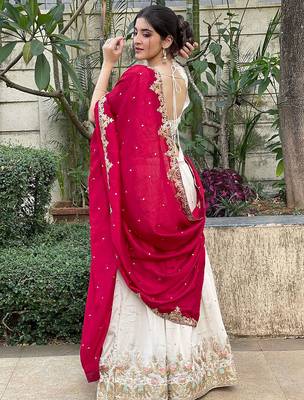 Womens's Chinnon Traditional Motiff Semi-Stitched Lehenga Choli With Dupatta Set 4