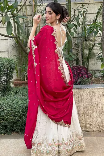 Womens's Chinnon Traditional Motiff Semi-Stitched Lehenga Choli With Dupatta Set