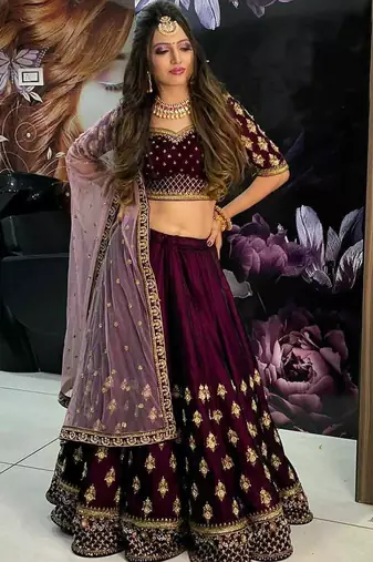 Womens's Velvet Traditional Motiff Semi-Stitched Lehenga Choli With Dupatta Set