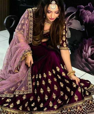 Womens's Velvet Traditional Motiff Semi-Stitched Lehenga Choli With Dupatta Set 2