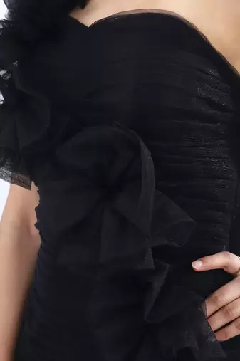 Elegant strapless little black cocktail dress