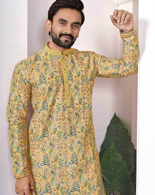 yellow cotton digital print kurta set for men 3