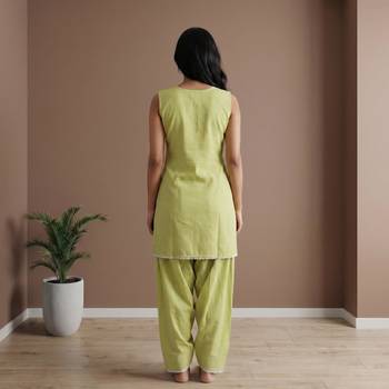 pista cotton kurta with loose farshi salwar set 2