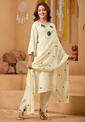 cream rayon embroidered kurti set with dupatta & pants 4