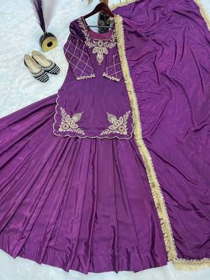 purple crepe silk blend embroidered lehenga set with dupatta 3