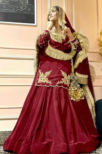 Red Embroidery Crep Lehenga Dupatta With Top
