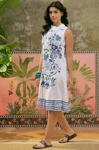 white indigo print blended cotton shift knee dress