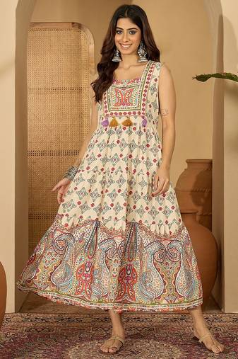 Daylist women ethnic motifs printed cotton slub square neck pleated detail maxi dress