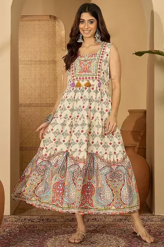 Daylist women ethnic motifs printed cotton slub square neck pleated detail maxi dress