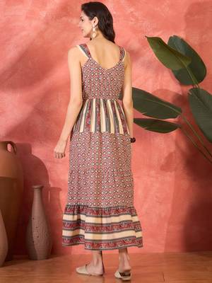 maroon printed cotton sleeveless flare dress 3