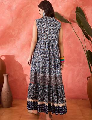 blue floral printed cotton maxi dress 3