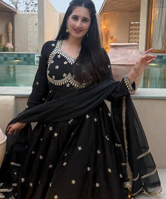 Black  vichitra silk  party wear embroidery anarkali   suit set 3