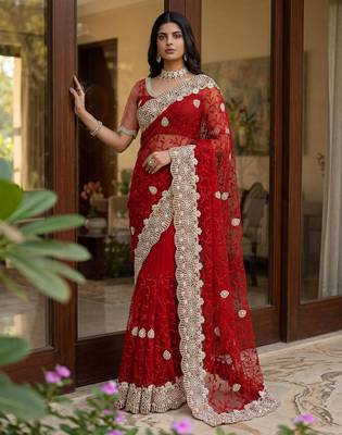 red net saree with gold thread embroidery work 2