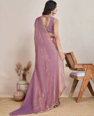 lilac satin chiffon saree with heavy embroidered border


 3