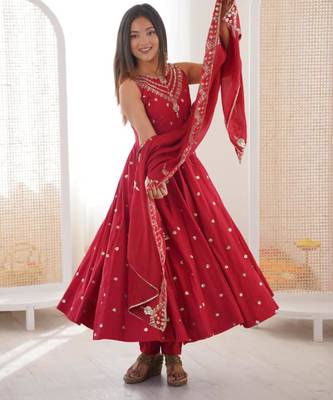 red silk blend embroidered anarkali gown set with dupatta 2