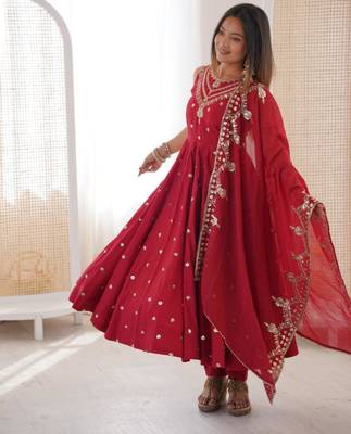 red silk blend embroidered anarkali gown set with dupatta 3