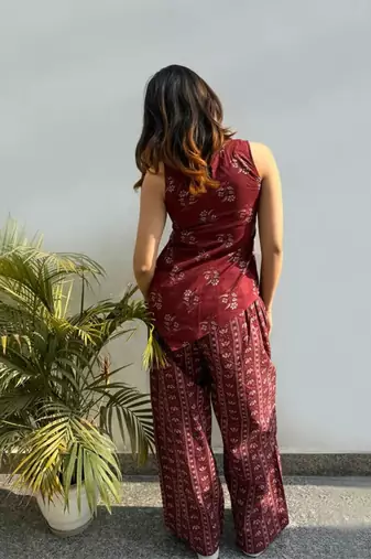maroon rayon printed kurta set with wide leg pants