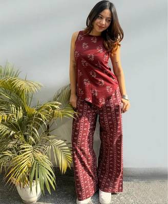 maroon rayon printed kurta set with wide leg pants 1